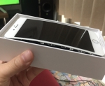 苹果8充电时爆裂 iPhone8发生电池膨胀 手机被彻底撑开 - News.365Jilin.Com
