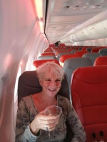 星级享受！坐飞机成唯一乘客 女子404元享受“包机”服务(图) - News.365Jilin.Com
