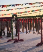 本届查干湖冰雪渔猎文化旅游节由松原市人民政府和吉林省旅游发展委员会共同主办，由查干湖旅游经济开发区承办。主题为“传承渔猎文化，打造冬捕经济。” - News.365Jilin.Com