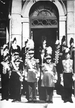 1937年2月17日（正月初七）,溥仪在勤民楼健行斋会见关东军司令官植田谦吉。 - 新浪吉林