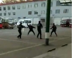 吉林汪清客运站有匪徒持刀与警方对抗？实为反恐演练 - 新浪吉林
