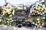 12月5日，黄海龙烈士遗骸被安葬在吉林省德惠市烈士陵园 - 新浪吉林
