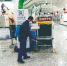 轨道交通工作人员对设备进行消毒处理。 （长春市交通运输局供图） - 新浪吉林
