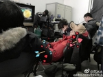 范冰冰晒李晨工作照 - 新浪吉林