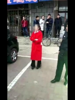 昨日德惠，一女子开车违章，还自称“人大代表政协委员”大骂交警…… - News.365Jilin.Com